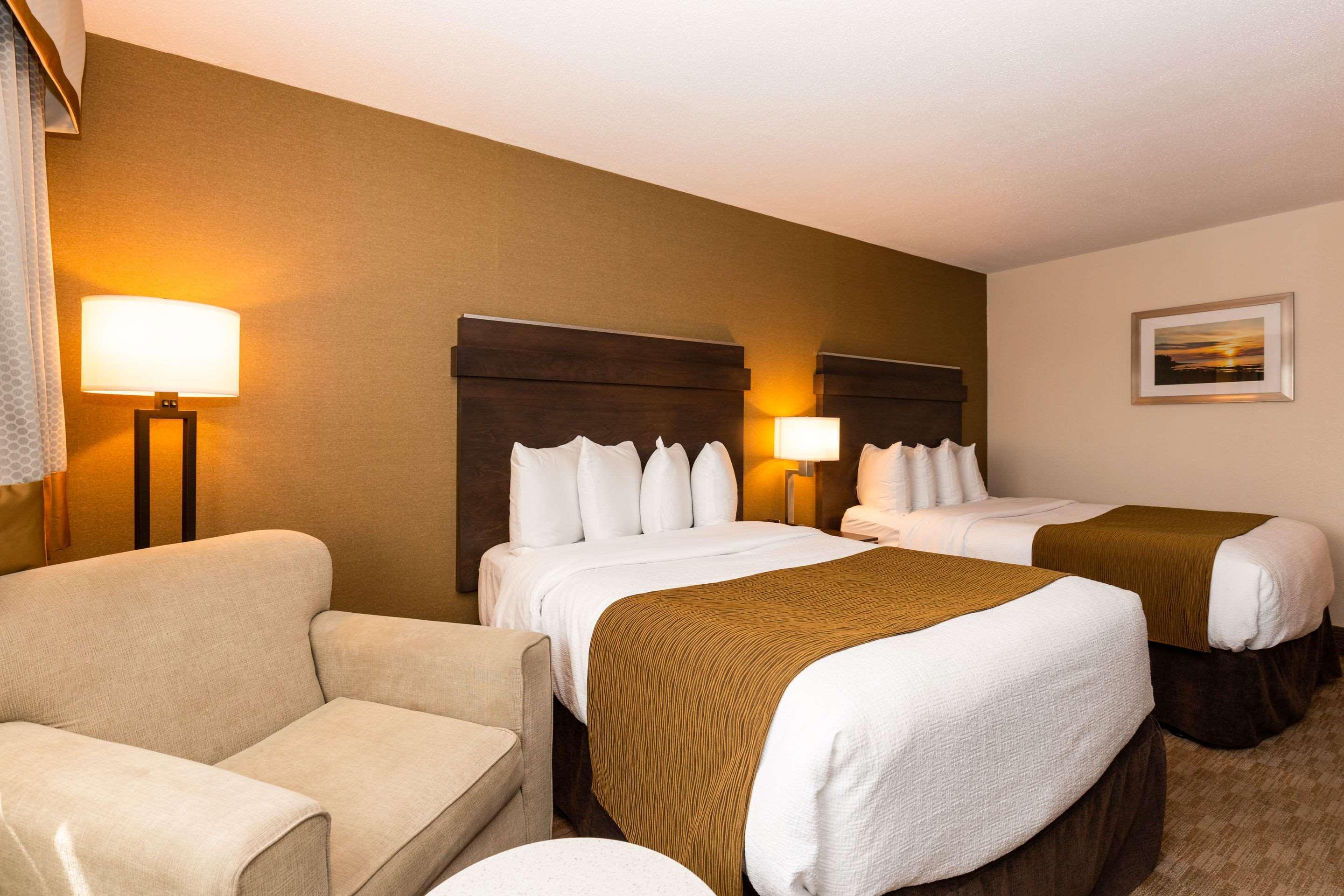 Quality Inn & Suites Matane Buitenkant foto