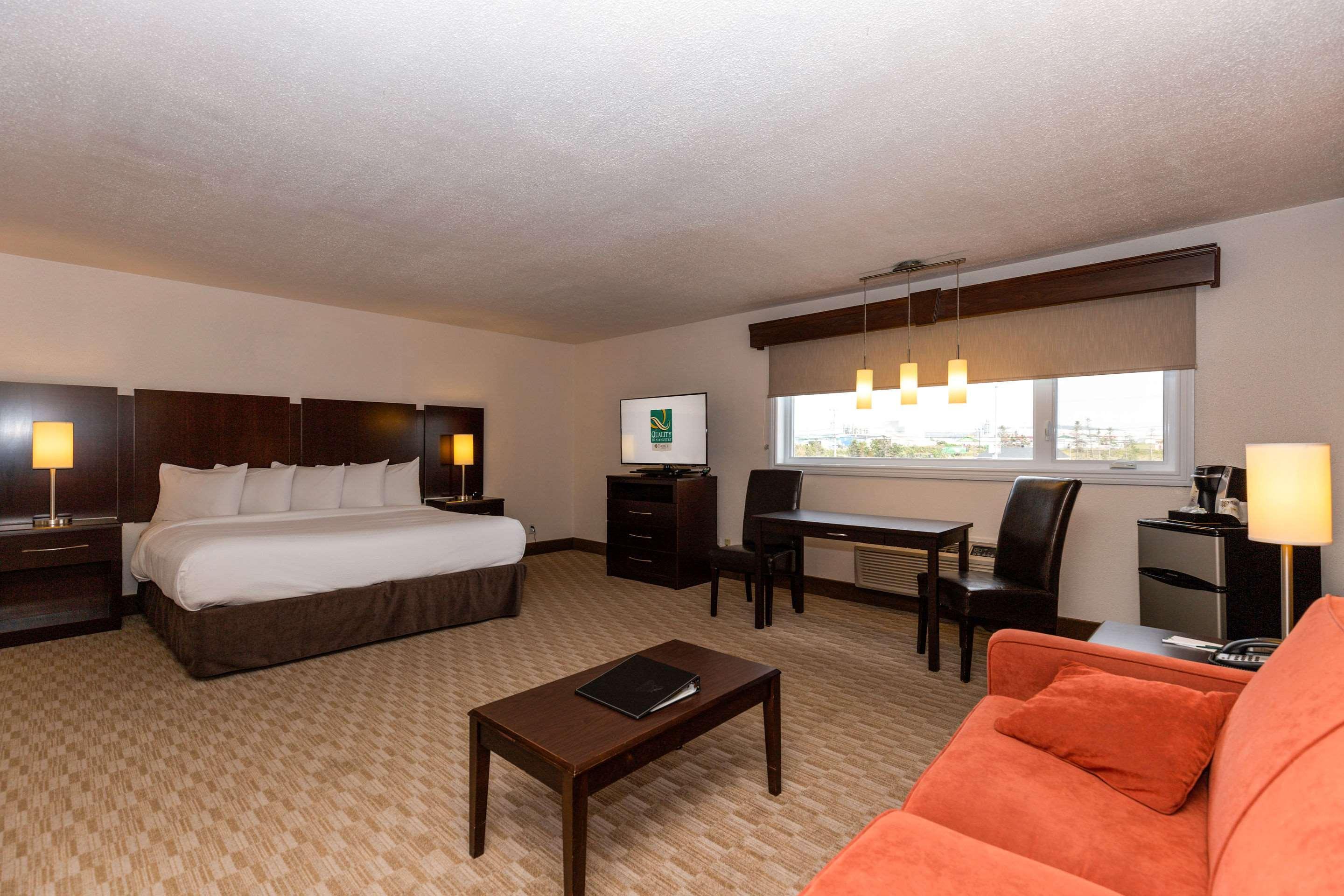 Quality Inn & Suites Matane Buitenkant foto