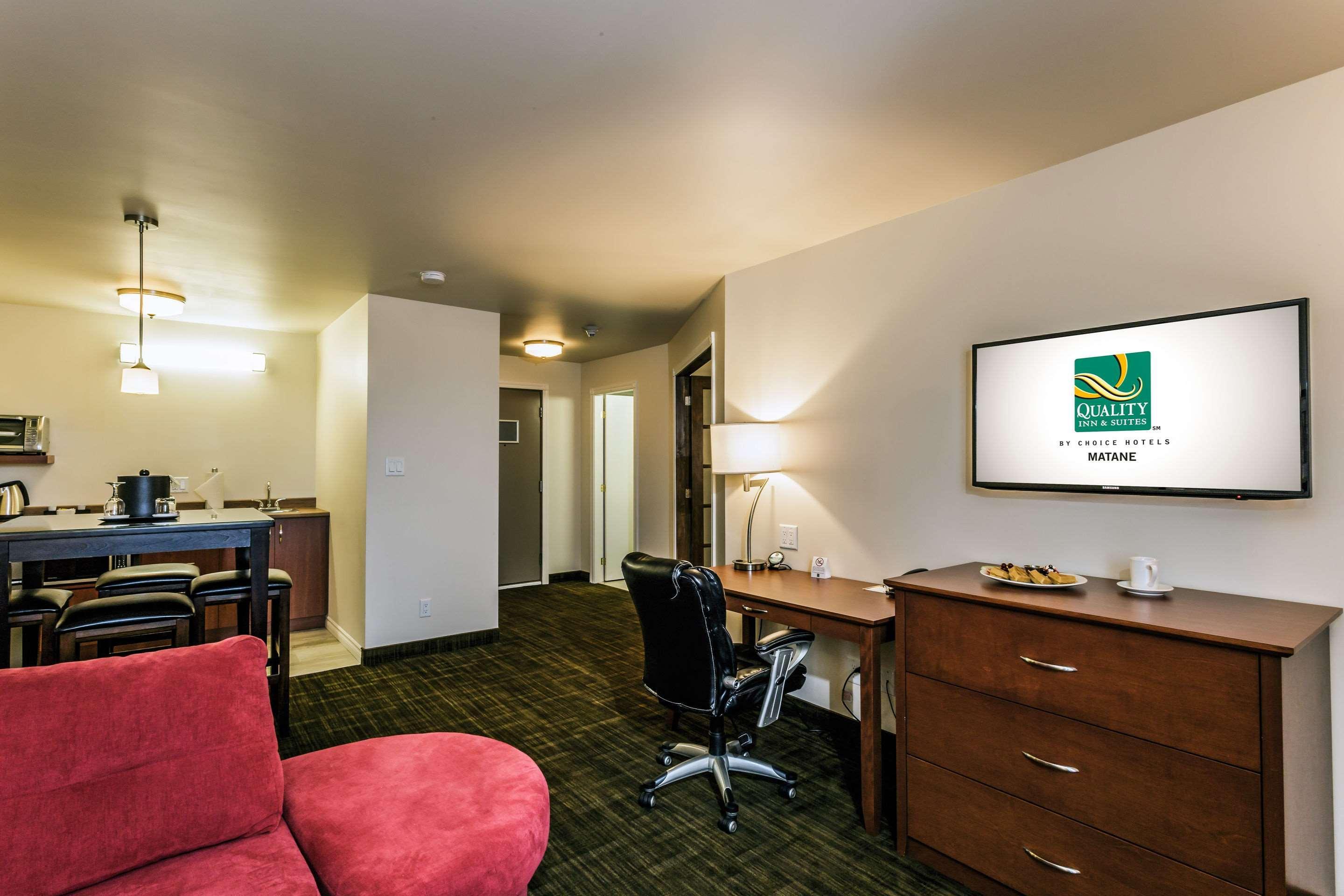 Quality Inn & Suites Matane Buitenkant foto